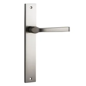 Annecy Levers on Rectangular Backplate (iver)